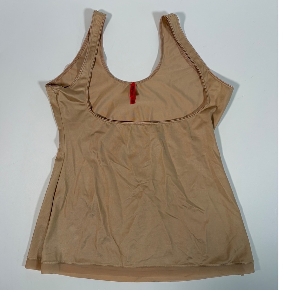 Spanx Women 1X Nude Beige Shapewear Camisole Tank Top Minimalist Quiet Luxury
